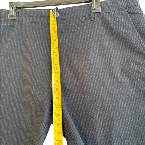 Goodthreads Black Flat Front Shorts Versatile Summer Essential - Picture 7 of 8